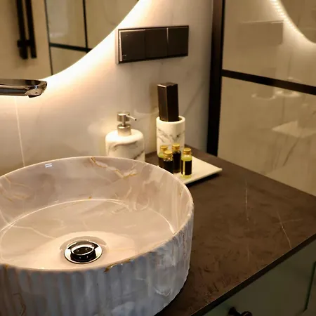 Bohemia Jacuzzi & Sauna * Klaipėda