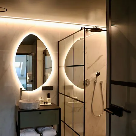 Bohemia Jacuzzi & Sauna