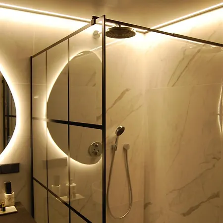Lejlighed Bohemia Jacuzzi & Sauna